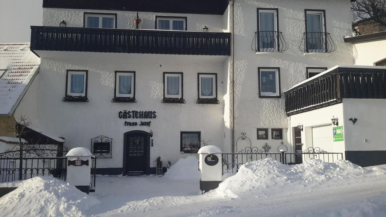 ​Gaestehaus Frans-Jozef Moenichkirchen Exterior photo